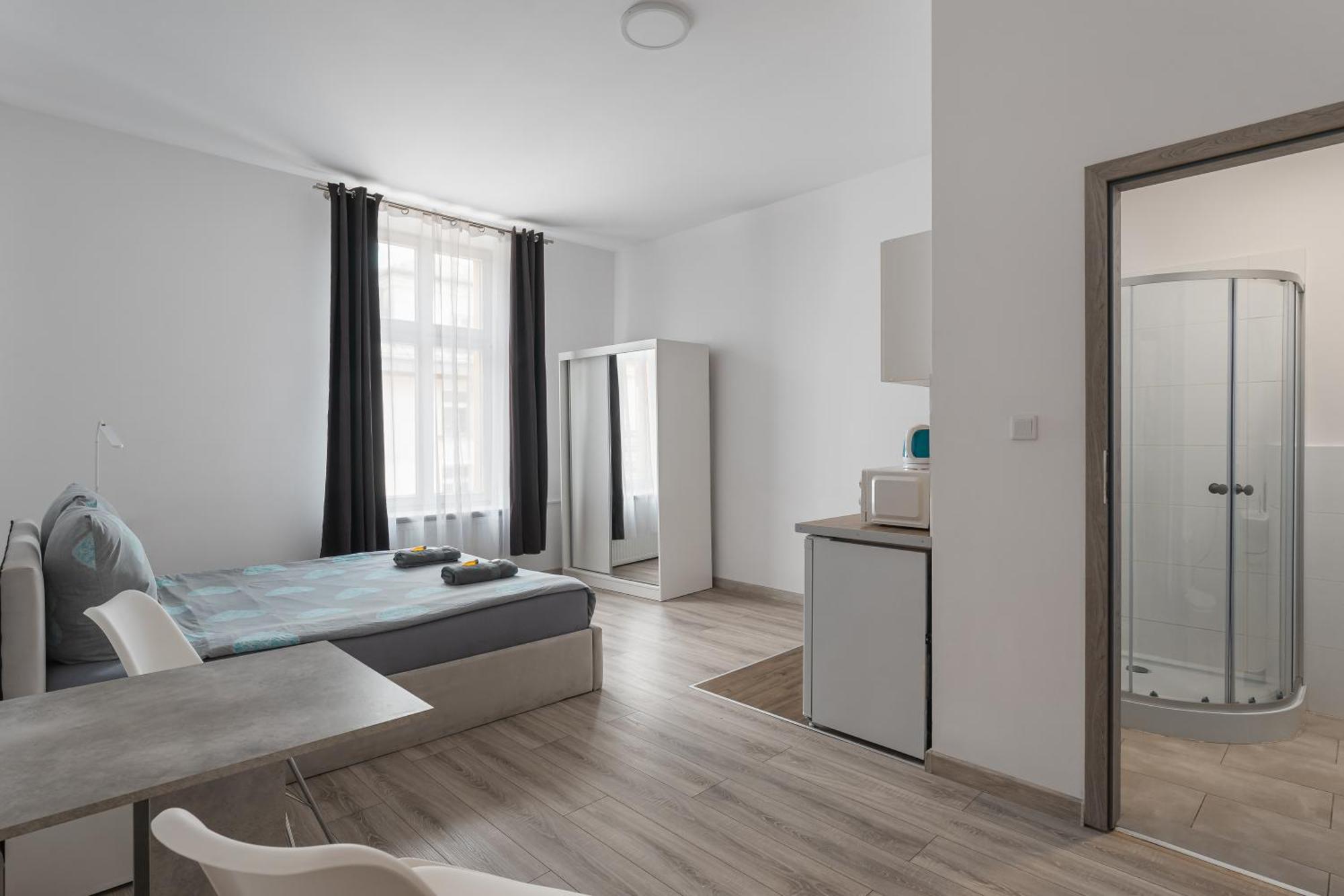Quadruple Room Bathroom