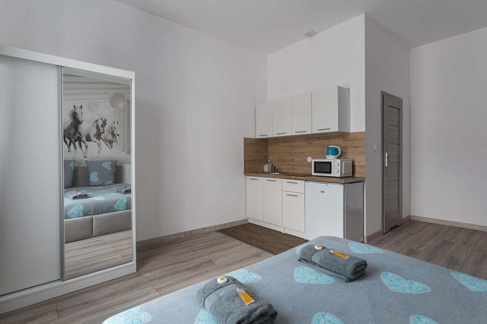 Quadruple Room Bathroom