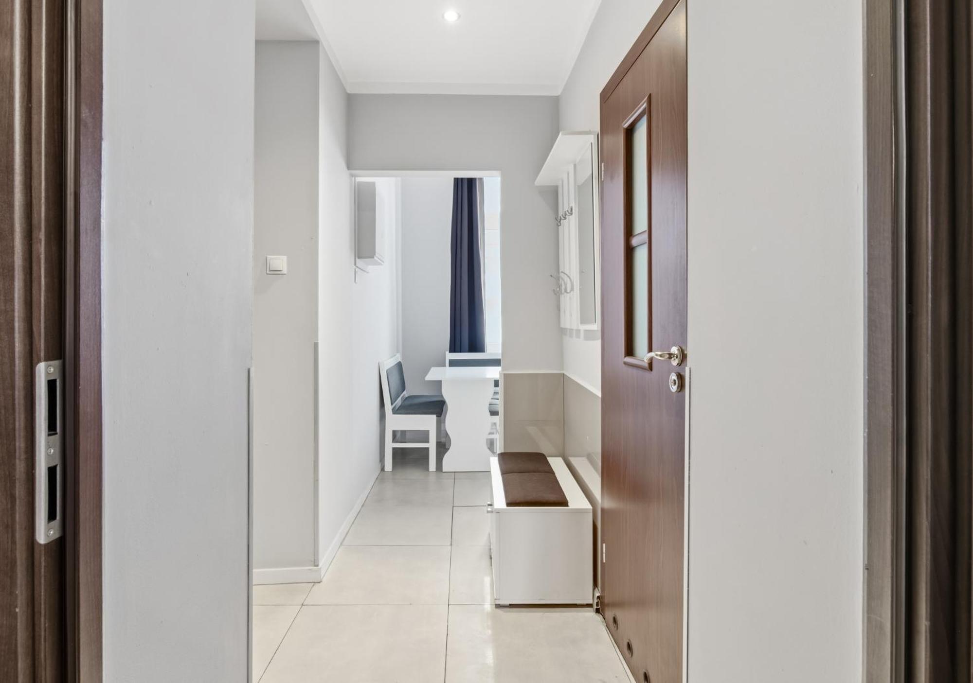 Apartment Shower
