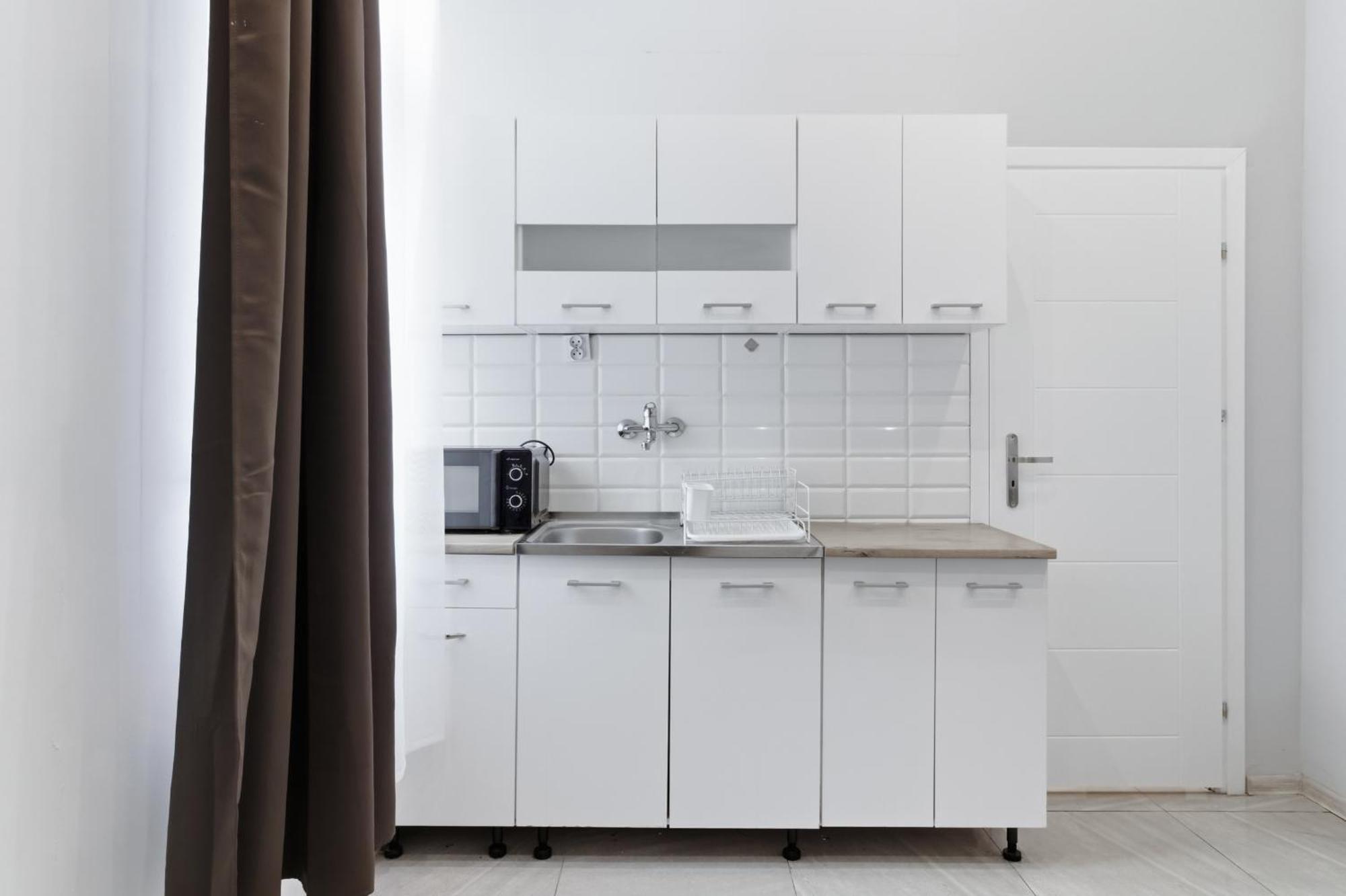 Apartment Shower