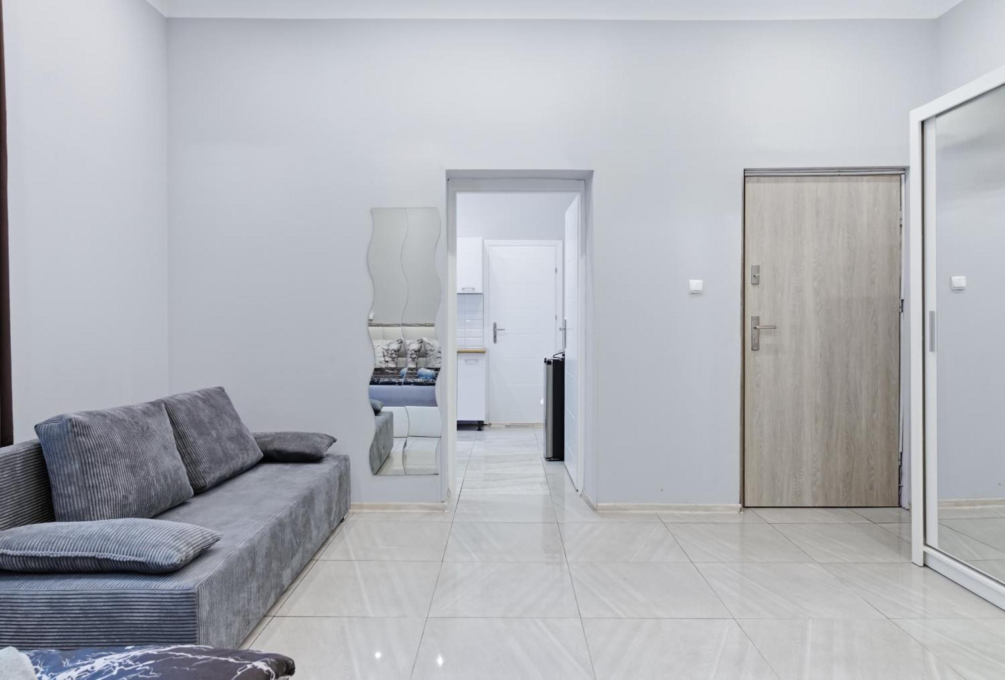 Apartment Shower